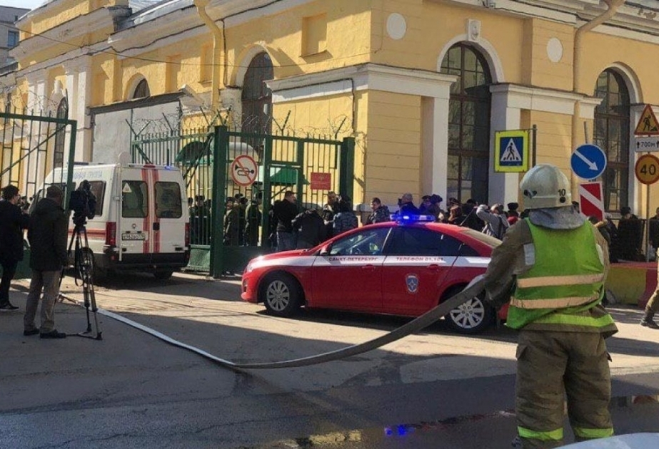 Sankt-Peterburqda baş verən partlayışa hərbi sursatla ehtiyatsız davranmanın səbəb olduğu güman edilir