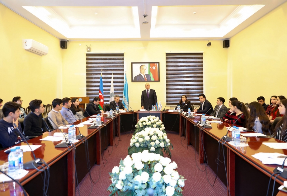 “Maliyyə bazarlarında praktik fəaliyyət” mövzusunda seminar təşkil edilib