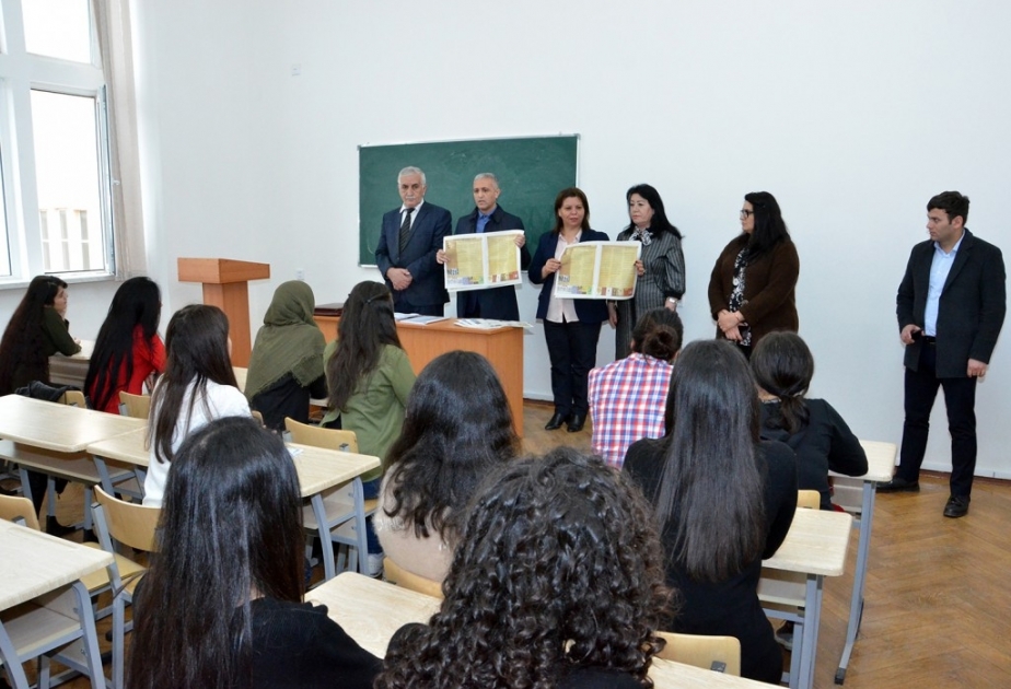 “Mədəniyyət” qəzetinin “Afişa” əlavəsinin aprel nömrəsində Nəsiminin söz xəzinəsindən seçmələr də dərc olunub