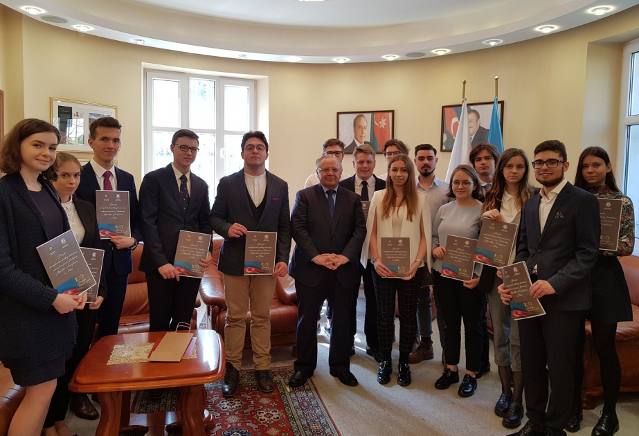 Varşavada “Action Diplomacy” layihəsi çərçivəsində keçirilən görüşdə Azərbaycan haqqında məlumat verilib