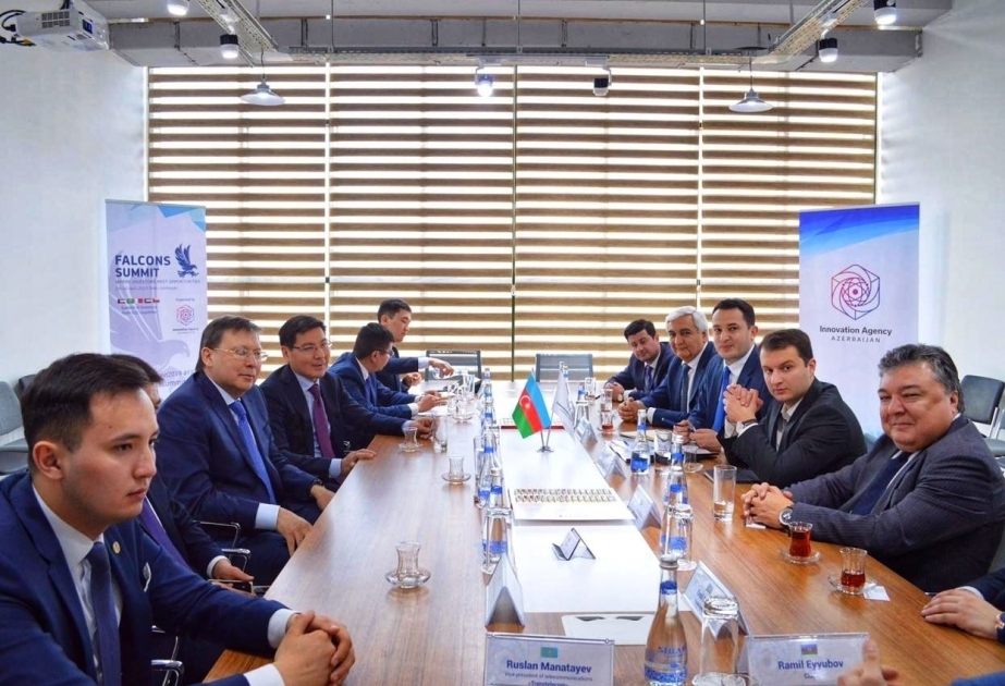 La delegación de la República de Kazajstán visitó el Parque de Altas Tecnologías de Azerbaiyán