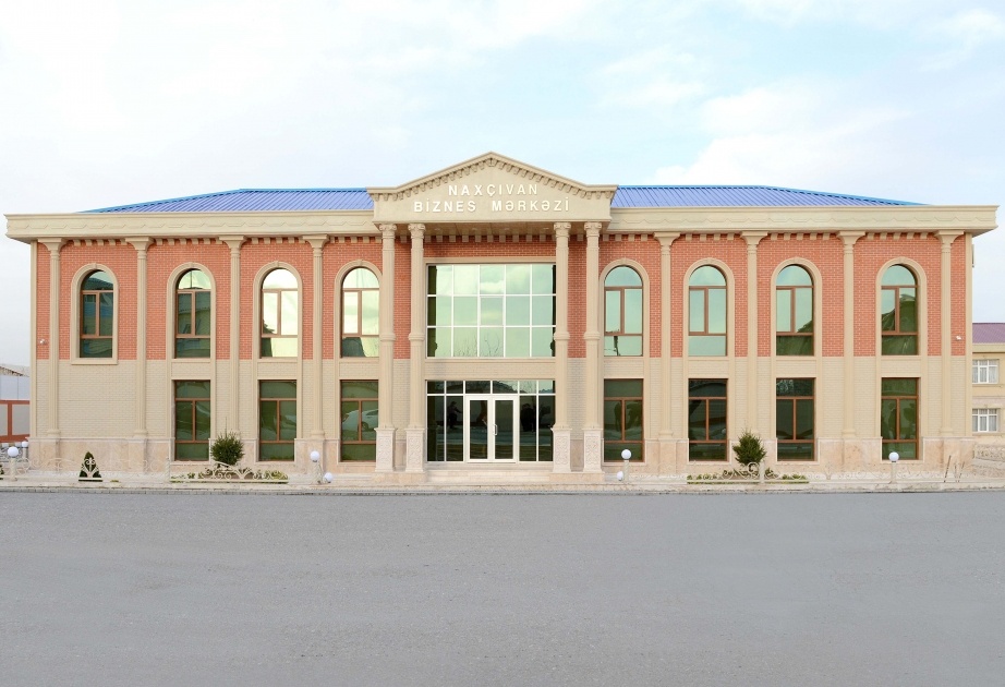Naxçıvan Biznes Mərkəzində iqtisadi təhlil məsələləri üzrə seminar işə başlayıb