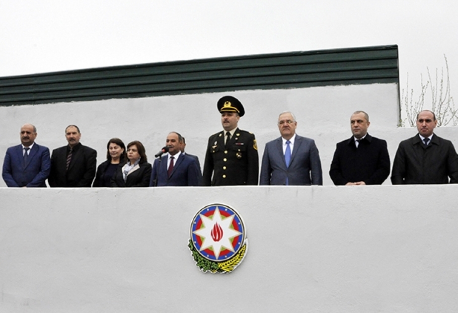 Çağırışçılar hərbi xidmətə yola düşmələrindən qürur duyurlar