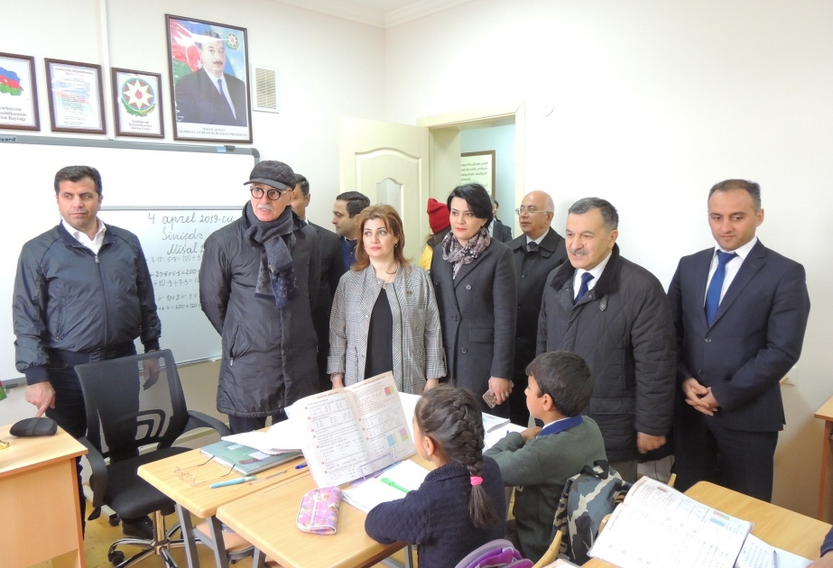 Cocuq Mərcanlı yolunun kənarına Aprel zəfərindən ötən hər gün üçün bir ağac əkilib