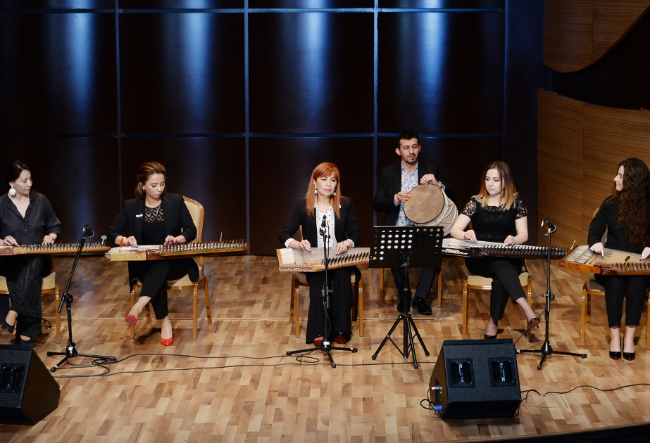 “İnci” qrupunun beynəlxalq festivalda uğurlu çıxışına həsr olunan təqdimat keçirilib