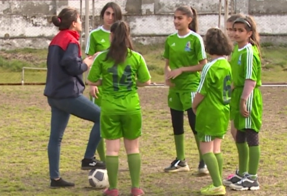 Lənkəranda qadın futbolu inkişaf etdirilir
