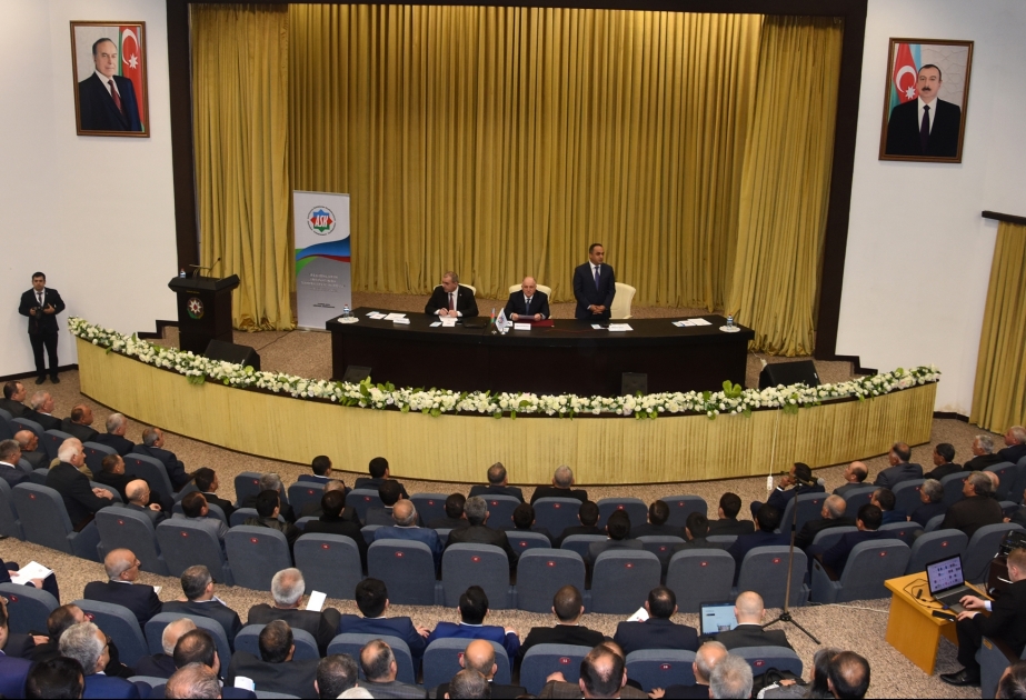Ötən il qeydiyyata alınan sahibkarlıq subyektlərinin 50,4 faizi regionların payına düşüb