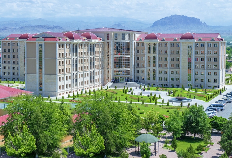 Naxçıvanda müasir səhiyyə infrastrukturu və güclü kadr potensialı yaradılıb