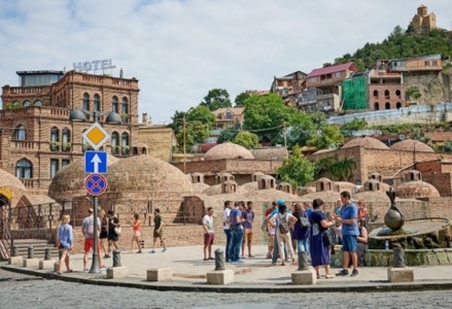 Gürcüstan üç ayda turizmdən 333,7 milyon dollar gəlir götürüb