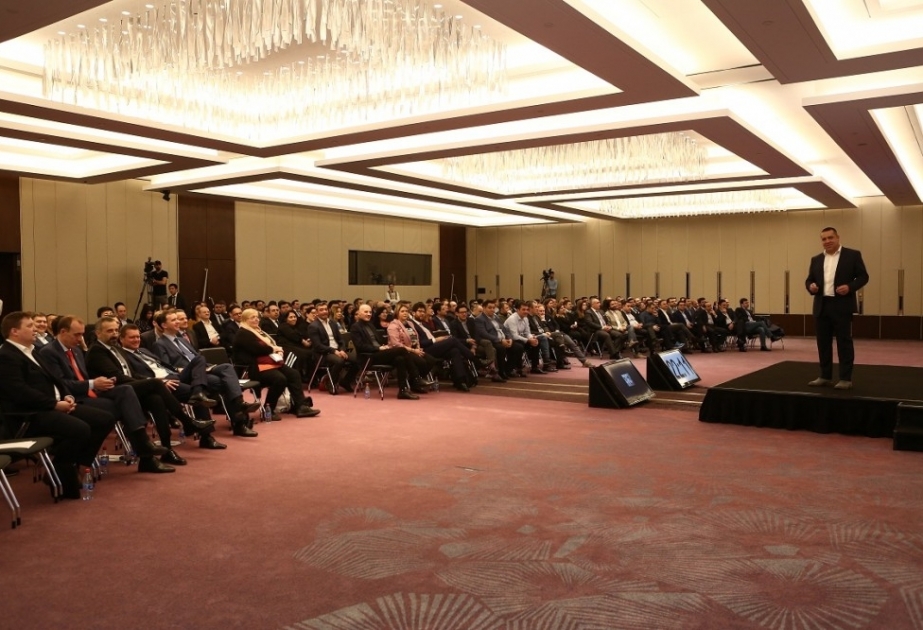 ®  “NIKOIL Bank” beynəlxalq nüfuzlu bankirlərin iştirakı ilə “Sabahın bankçılığı” forumunu keçirib