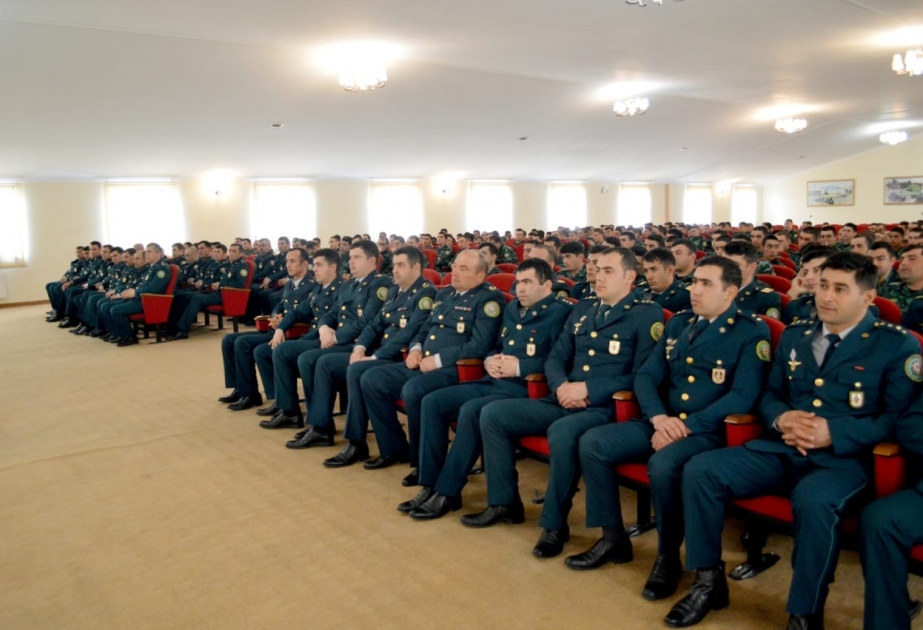 Şəmkirdə “Dini radikalizm və ekstremizm milli təhlükəsizliyə əsas təhdidlərdən biri kimi” mövzusunda seminar keçirilib
