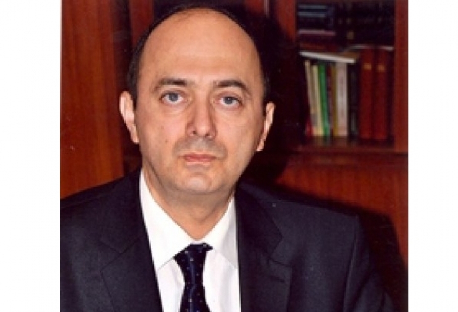 Professor Cahangir Qəhrəmanovun nəsimişünaslıq fəaliyyəti