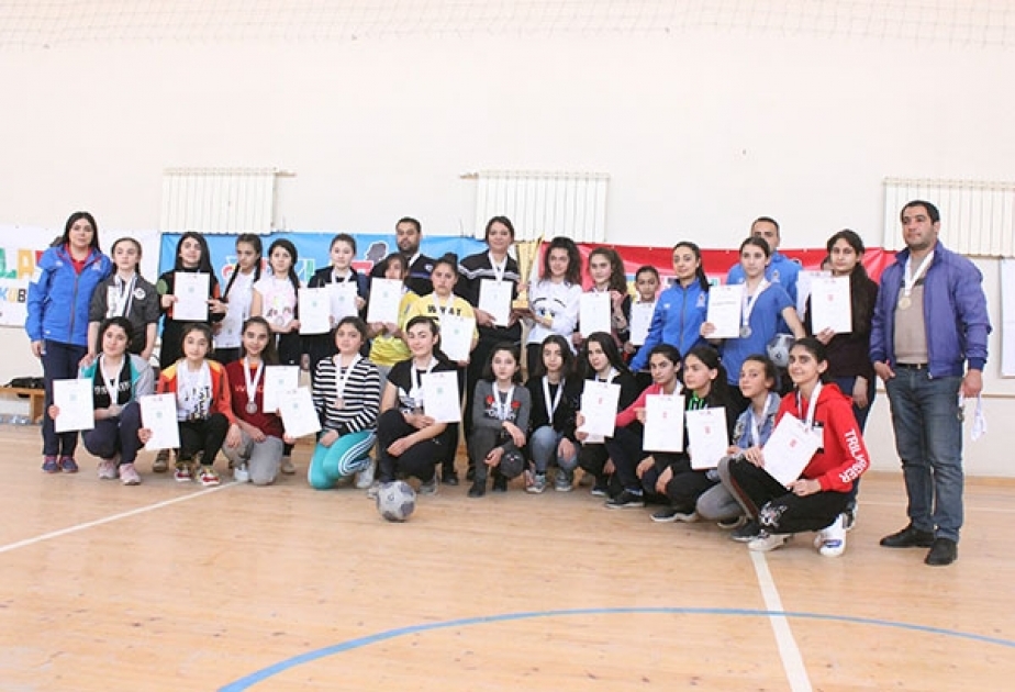 Gəncədə “Qızlar futzal kuboku” turniri keçirilib