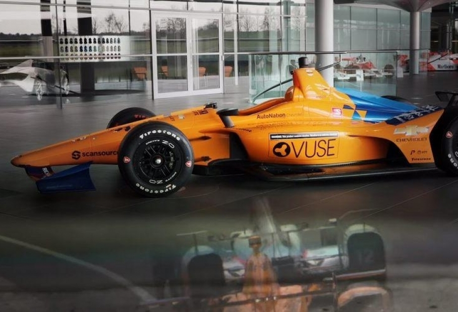 McLaren presenta el coche que Alonso pilotará en las 500 Millas de Indianápolis