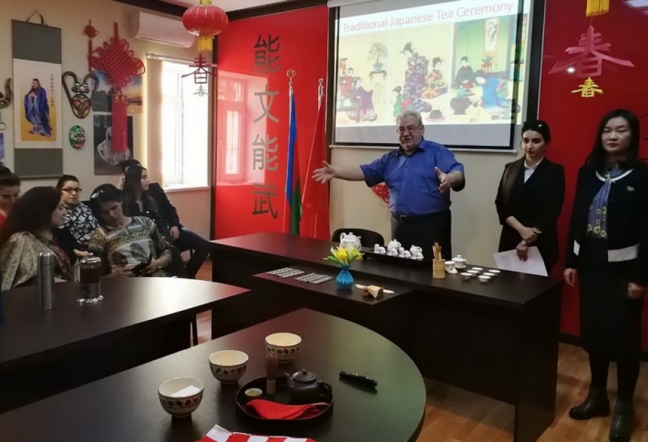 Azərbaycan Dillər Universitetində “Şərq ölkələrinin çay mərasimi”
