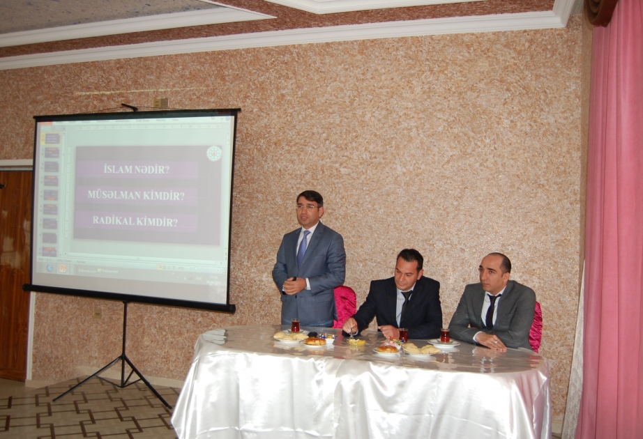 Neftçalada “Dünyəvi dövlətdə din və təhsil” mövzusunda ikigünlük seminar-treninq işə başlayıb