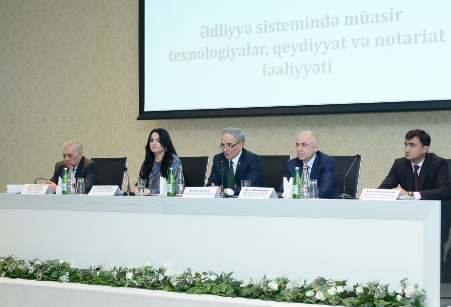 İctimaiyyətin ədliyyə və məhkəmə fəaliyyəti barədə geniş məlumatlandırılması məqsədilə brifinq keçirilib