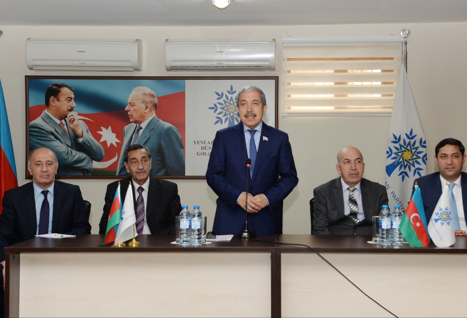 YAP Səbail rayon təşkilatında keçirilən iclasda prezident seçkilərindən ötən bir il ərzində görülən işlərdən danışılıb