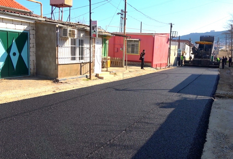 Səbail rayonunda yol infrastrukturunun yenilənməsi işlərinə başlanılıb VİDEO