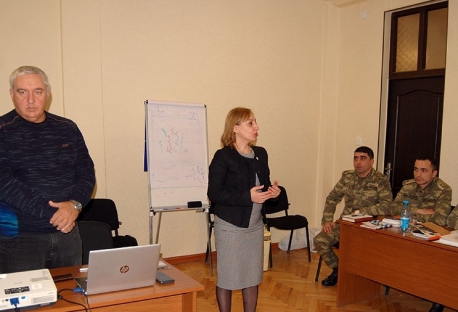 Представители Международного Комитета Красного Креста встретились с военнослужащими