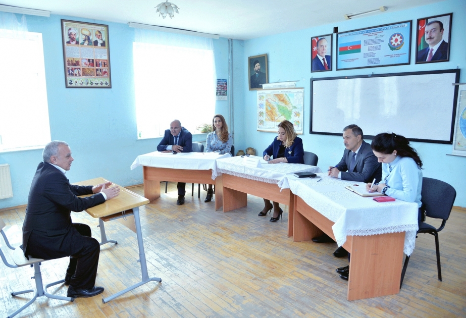 Müəllim və valideynlərin müraciəti dinlənilib