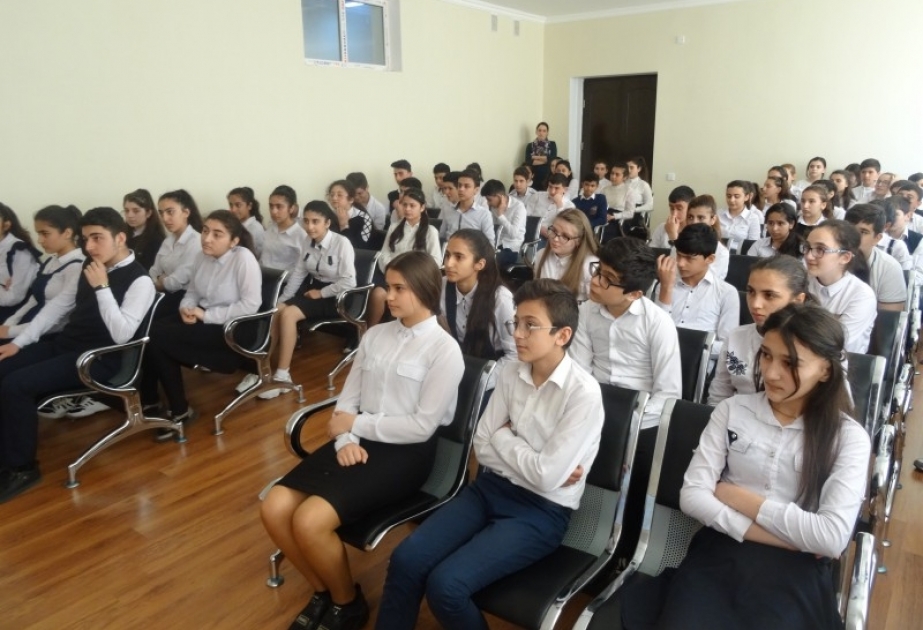Dörd məktəbdə şagirdlərə sağlam qidalanma ilə əlaqədar məlumat verilib