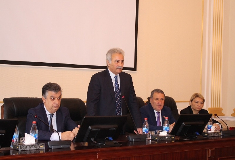 İqtisadiyyat İnstitutunun yaradılmasına həsr edilən tədbir keçirilib