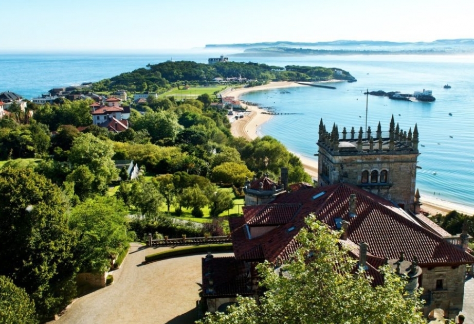 Santander y Granada, las ciudades españolas mejor valoradas por los turistas