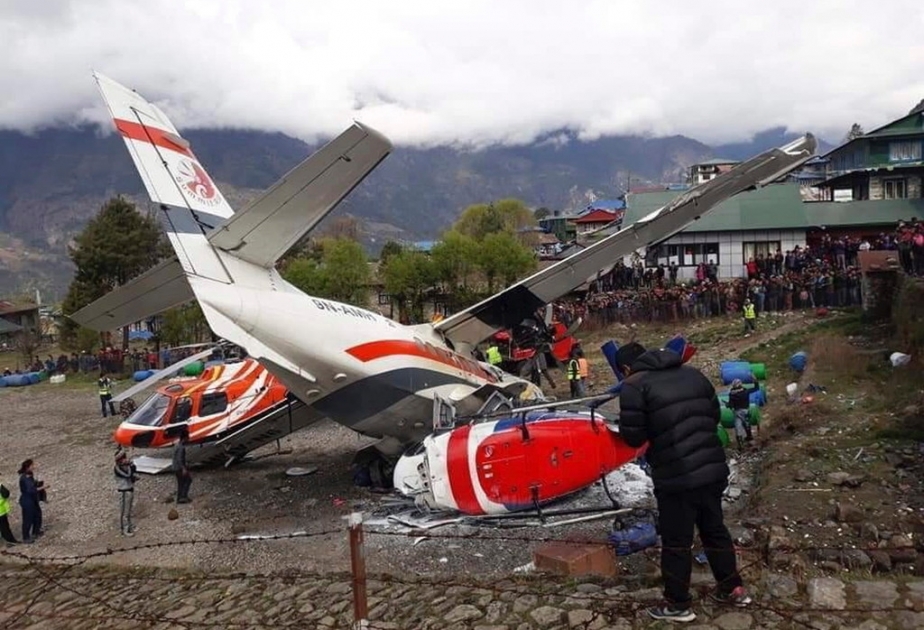 Nepalda təyyarə ilə helikopterin toqquşması nəticəsində azı iki nəfər ölüb