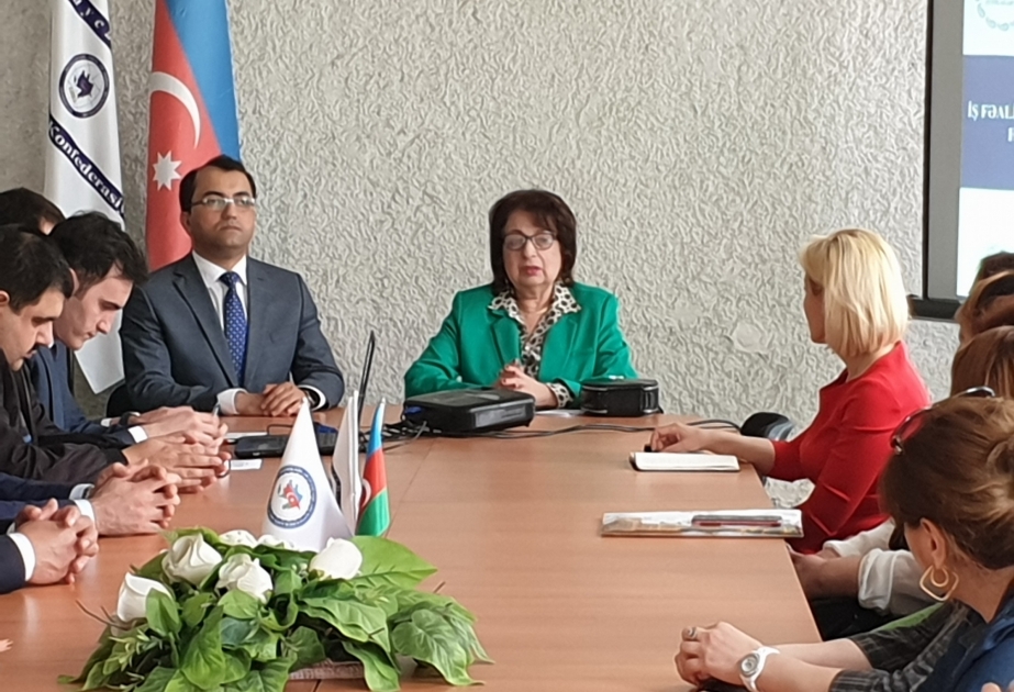 Mədəniyyət İşçiləri Həmkarlar İttifaqı Respublika Komitəsi fəal əməkdaşları təltif edib