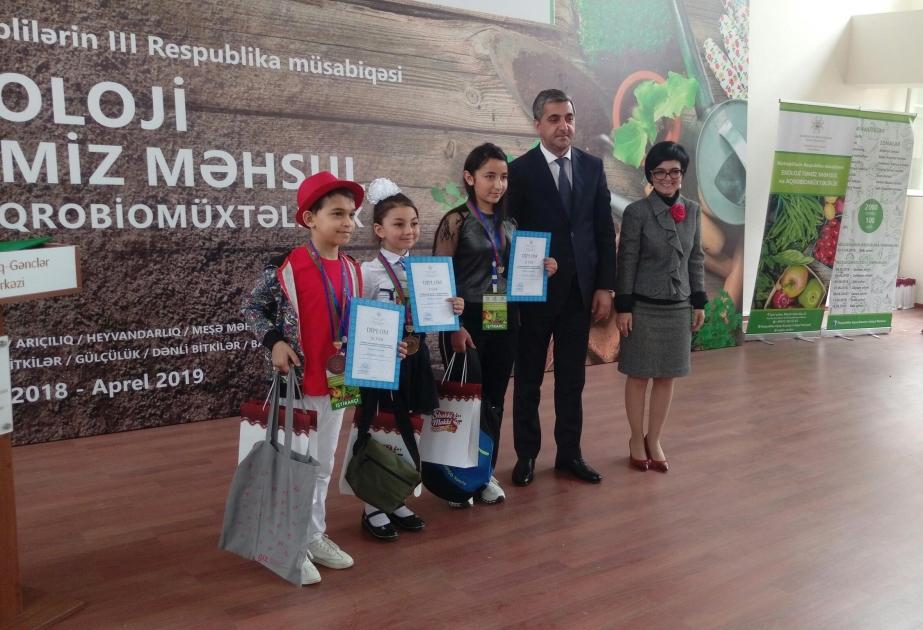 “Ekoloji təmiz məhsul və aqrobiomüxtəliflik” mövzusunda müsabiqənin qalibləri mükafatlandırılıblar