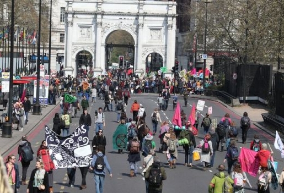 Londonda İqlim dəyişikliyi ilə əlaqədar mitinq keçirilib