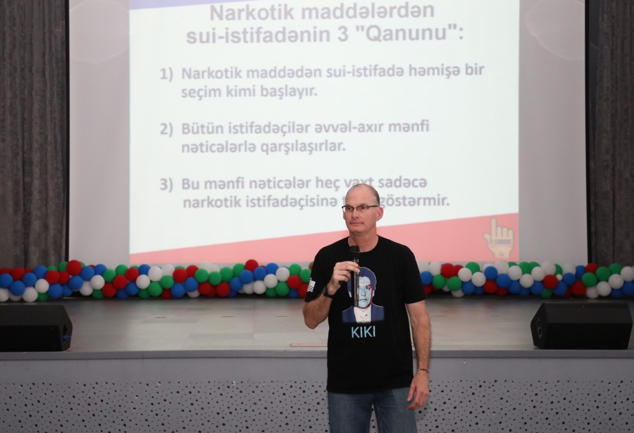 20 nömrəli tam orta məktəb-liseydə "Mən öz gələcəyimi seçirəm" mövzusunda seminar təşkil edilib