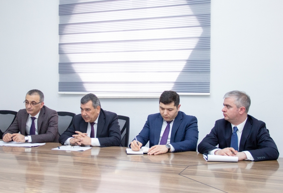 “Aqrolizinq”in kombaynları taxıl biçini mövsümündə ilkin mərhələdə sahəsi 50 hektaradək olan fermerlərə xidmət göstərəcək