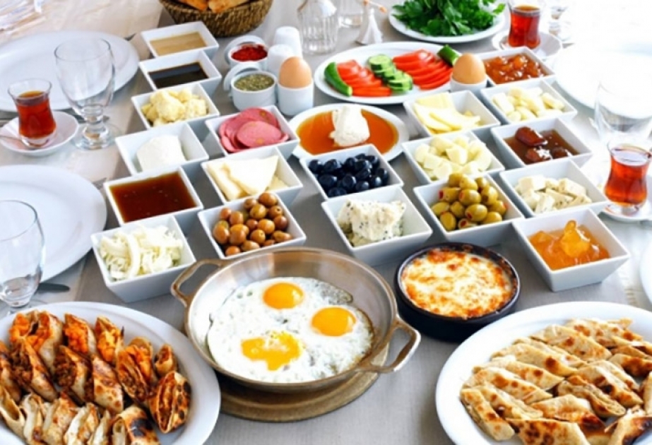 Səhər yeməyi vitamin və proteinlərlə zəngin olmalıdır