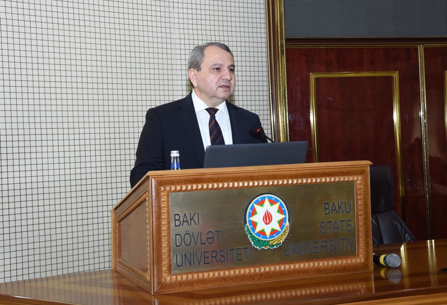 BDU-da “Springer Nature Author Workshop” mövzusunda seminar keçirilib