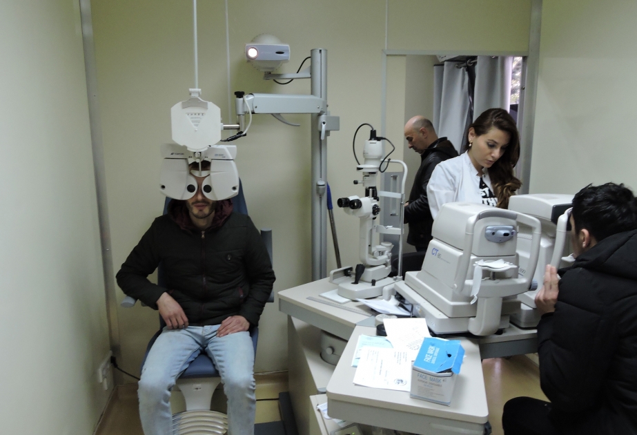 Milli Oftalmologiya Mərkəzinin avtomobil səyyar klinikası Şəkidə növbəti humanitar aksiyaya start verib VİDEO