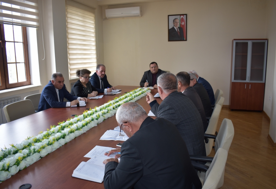 Sabirabadda Mərakeş çəyirtkəsinə qarşı mübarizə tədbirlərinin təşkili ilə bağlı toplantı keçirilib