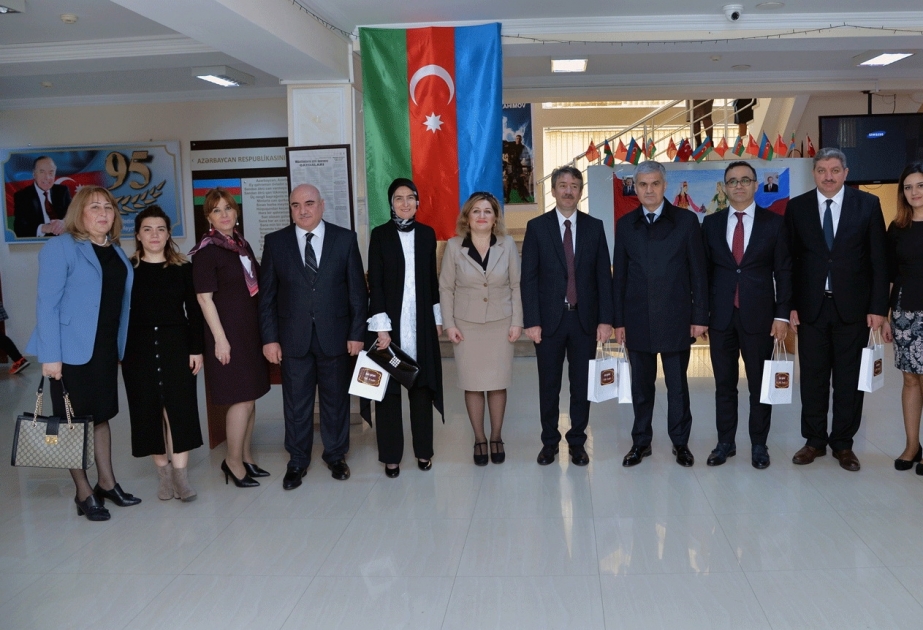 Türkiyəli qonaqlar inklüziv təhsil siniflərində olublar