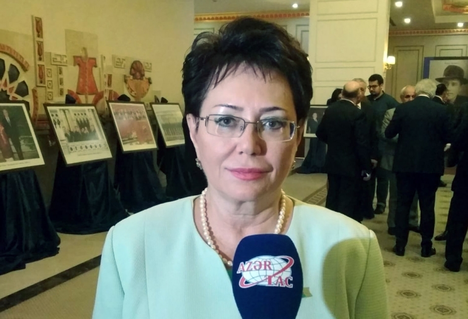 Elmira Axundova: Əminəm ki, Ulu Öndərimizlə bağlı əsərlərim Türkiyədə bütün azərbaycansevər oxucuların qəlbini oxşayacaq