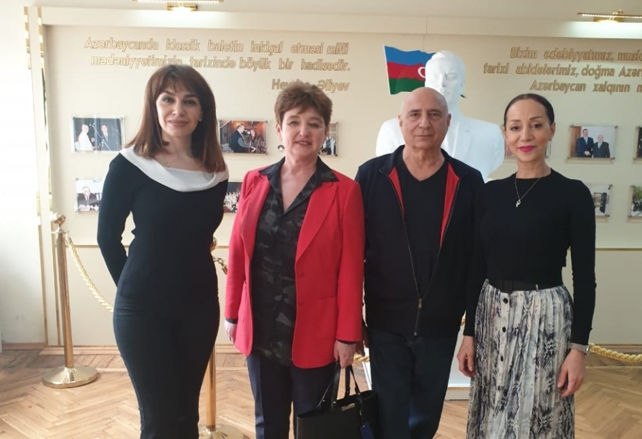 Всемирно известный хореограф Азарий Плисецкий посетил Бакинскую хореографическую академию