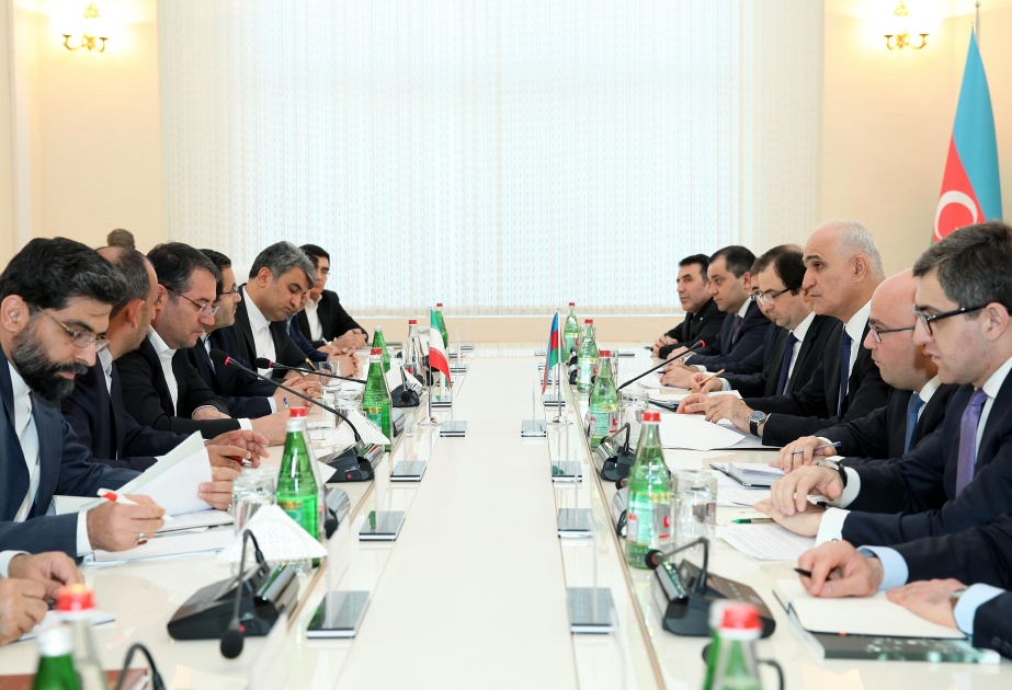 Se discute la cooperación económica entre Azerbaiyán e Irán