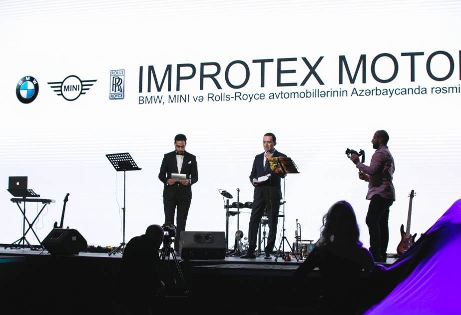 ®  В "Elektra Hall" презентованы новые флагманские модели класса люкс BMW X7 и BMW 7 серии