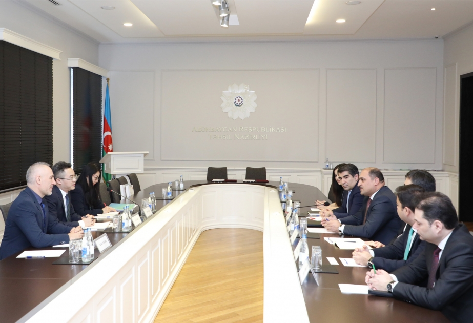 Təhsil Nazirliyi ilə “Huawei Technologies Azerbaijan” MMC arasında əməkdaşlıq memorandumu imzalanıb