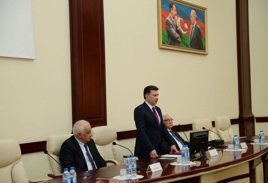 Azərbaycan Tibb Universitetində professor Əhməd Abasquliyevin 100 illik yubileyinə həsr olunan tədbir keçirilib  YENİLƏNİB