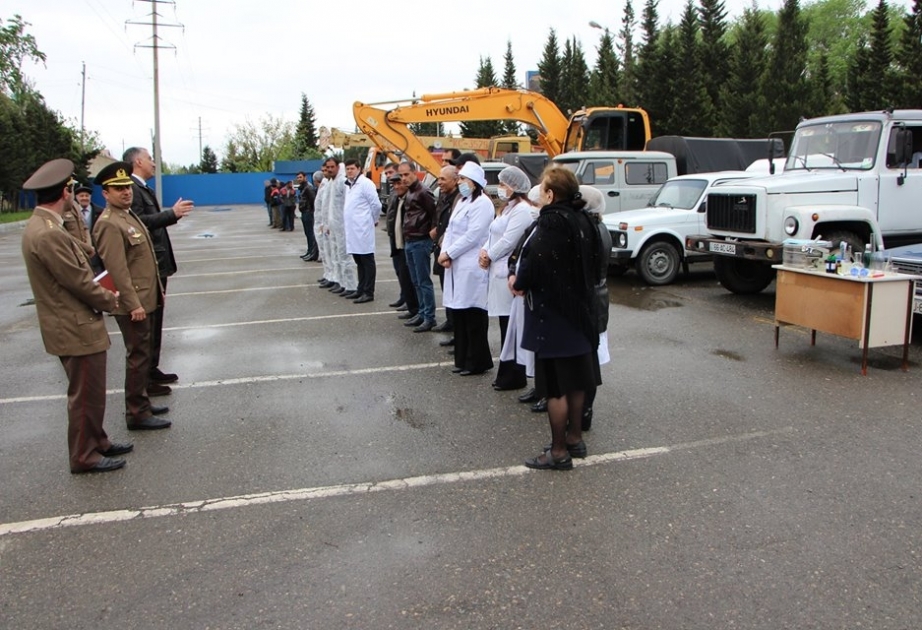 Yevlaxda xəbərdarlıq və toplanış üzrə nümunəvi mülki müdafiə məşqi keçirilib