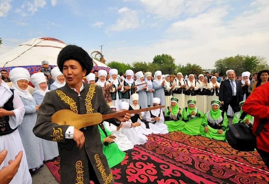 Qırğızıstanda türk dövlətlərinin etnofestivalı keçirilib