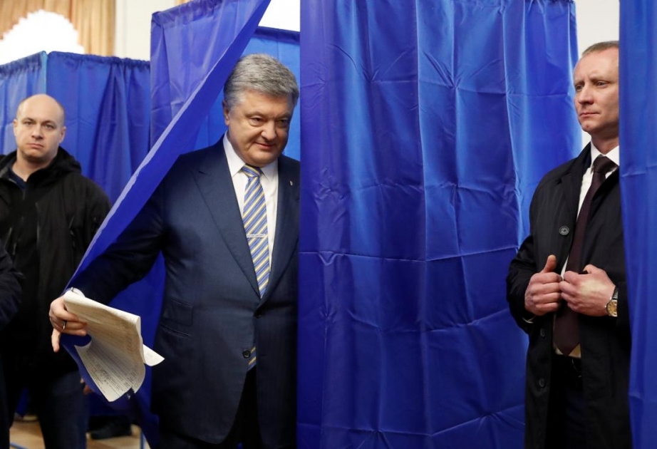 Petro Poroşenko: İnanıram ki, xalq düzgün seçim edəcək