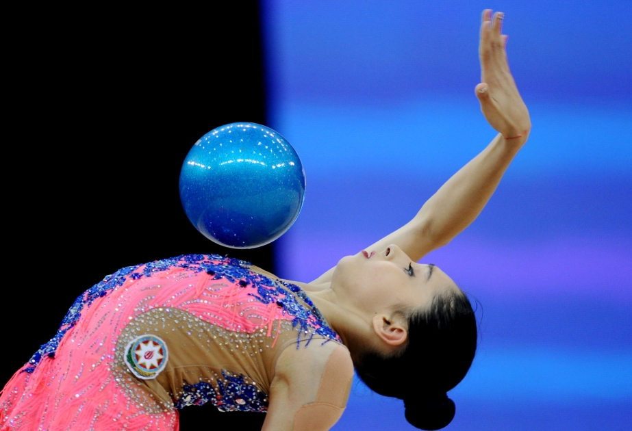 Bədii gimnastımız Arzu Cəlilova iplə hərəkətlərdə bürünc medal qazanıb