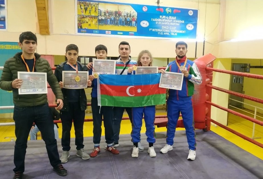 Savatçılarımız Tbilisidəki beynəlxalq turnirdə medallar qazanıb
